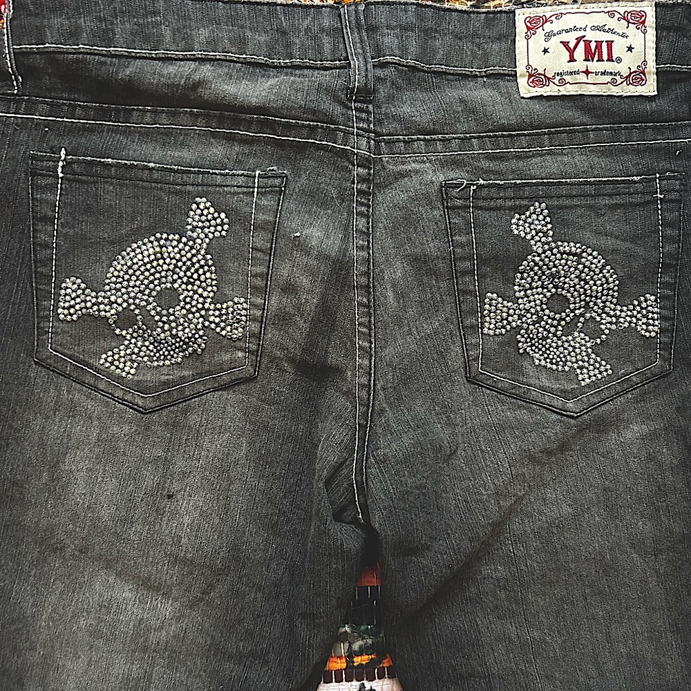 Y2K Rhinestone Skull Bootcut/Low-rise Jeans YMI Size 7 VINTAGE